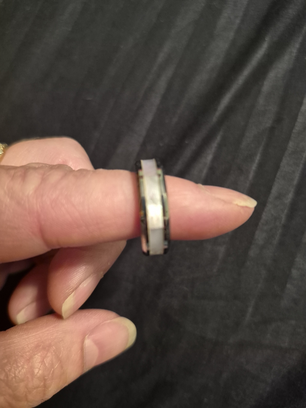 Mother of Pearl Inlay Band Ring Size 8!